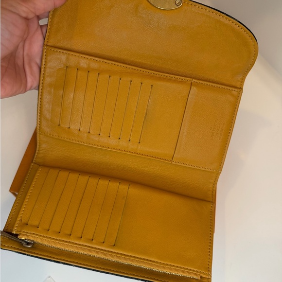 🎀 LOUIS VUITTON Black Denim Monogram Denim Amelia Wallet - Picture 8 of 15